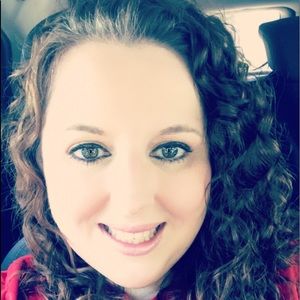 Meet your Posher, Keisha